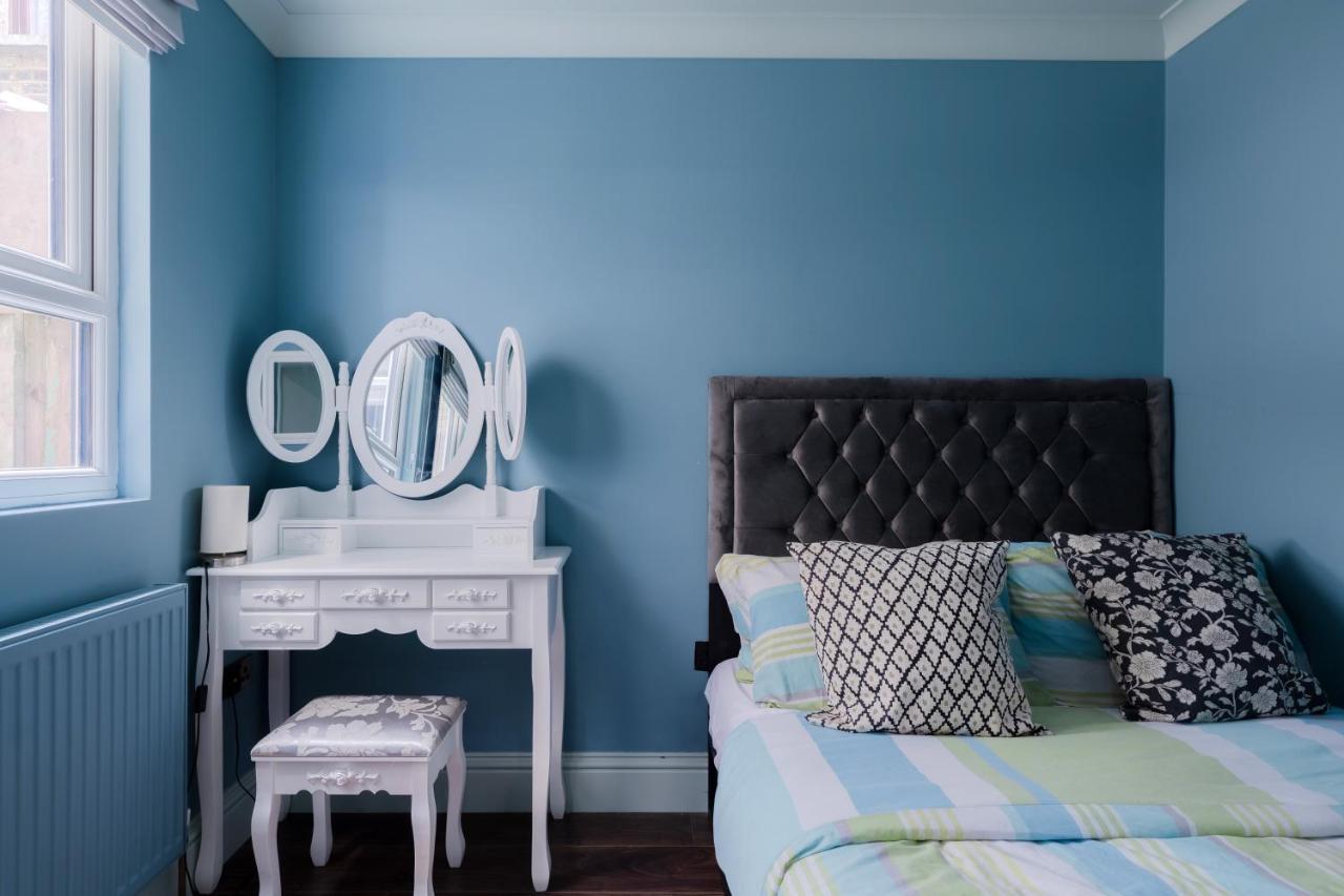 Central Stylish 2-Bed Apartment In Лондон Экстерьер фото