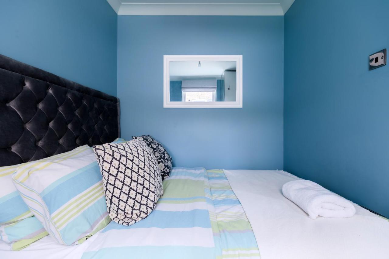 Central Stylish 2-Bed Apartment In Лондон Экстерьер фото